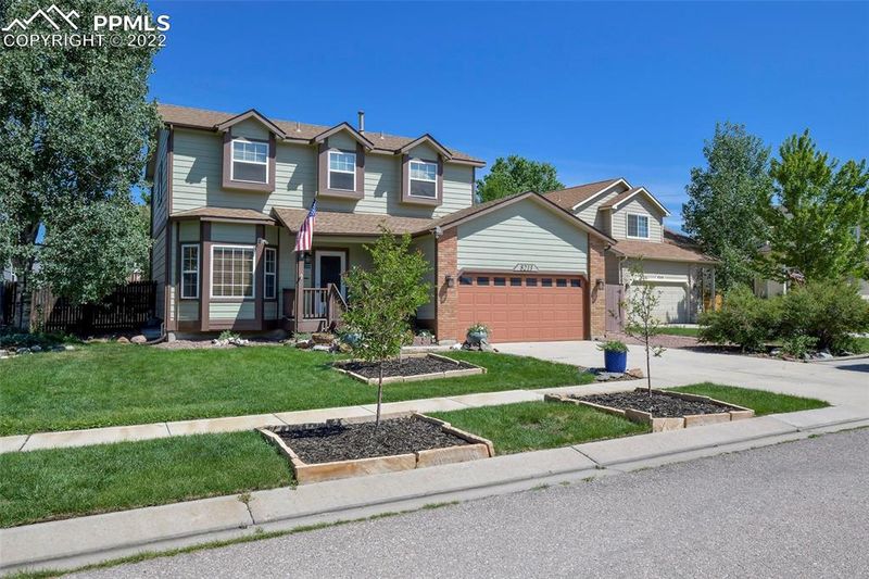8213 Andrus Dr, Colorado Springs, CO 80920