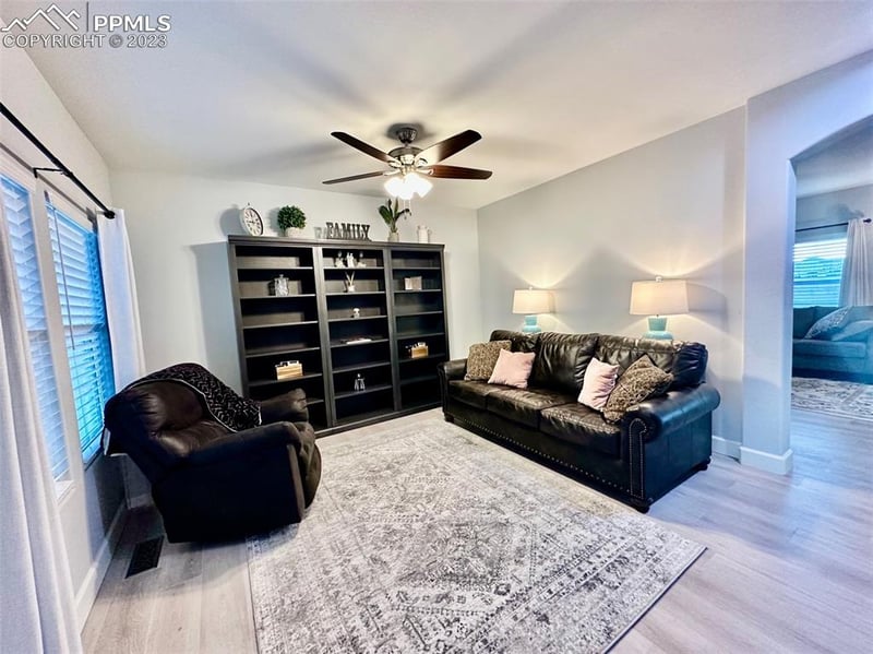 8218 Chasewood Loop, Colorado Springs, CO 80908
