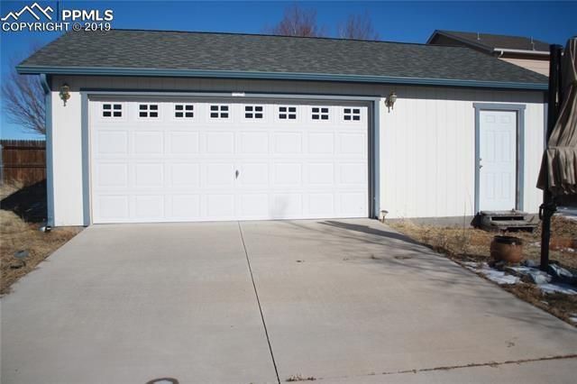 8219 Gladwater Rd, Peyton, CO 80831