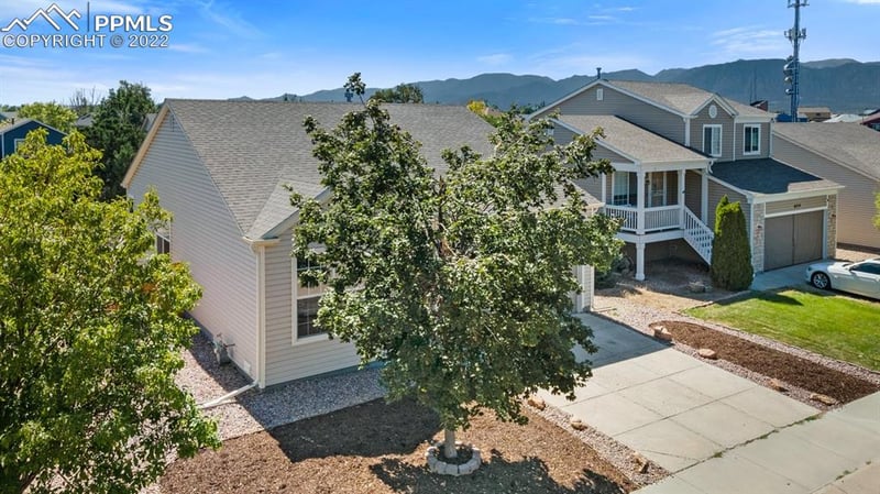 8222 Silver Glen Dr, Fountain, CO 80817