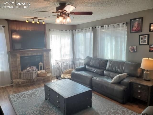 8224 Andrus Dr, Colorado Springs, CO 80920