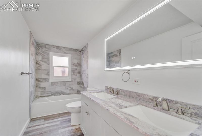 823 Bennett Ave, Colorado Springs, CO 80909