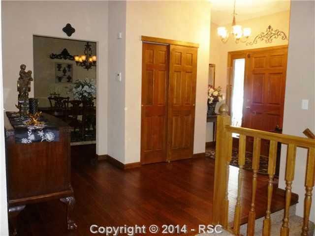8230 Freeman Dr, Colorado Springs, CO 80908