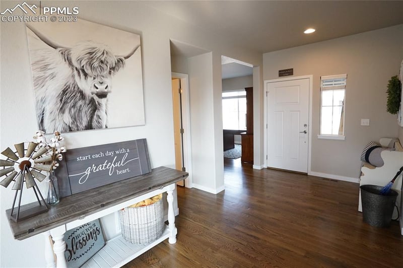 8233 Wheatland Dr, Colorado Springs, CO 80908