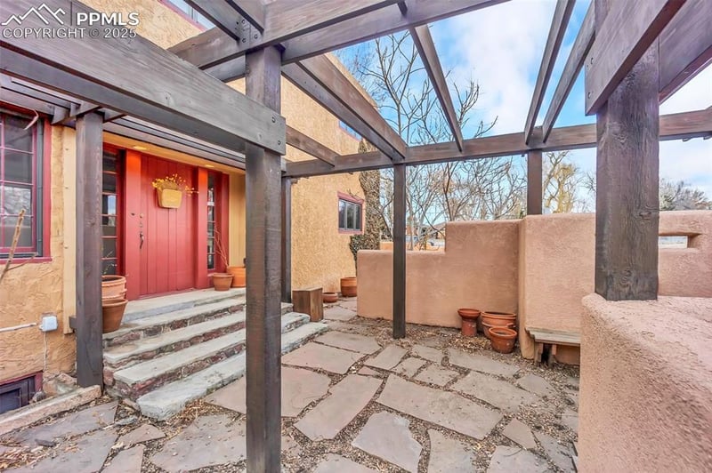 825 Paseo Rd, Colorado Springs, CO 80907