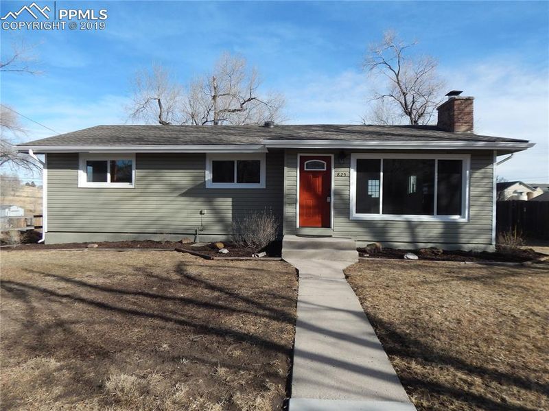 825 Skyway Blvd, Colorado Springs, CO 80905