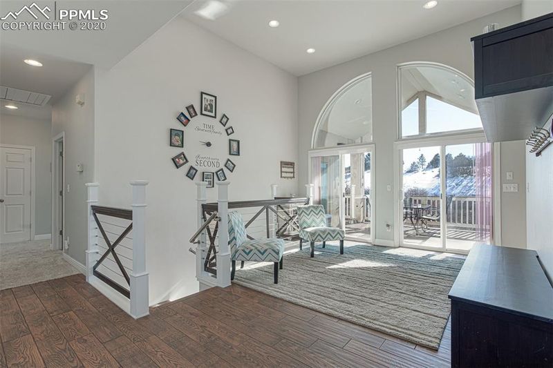 825 South Park Dr, Monument, CO 80132