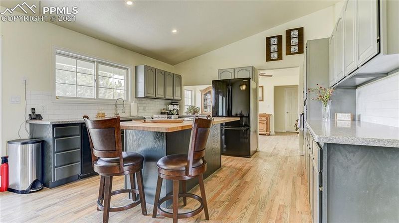 8250 White Antelope Dr, Colorado Springs, CO 80908