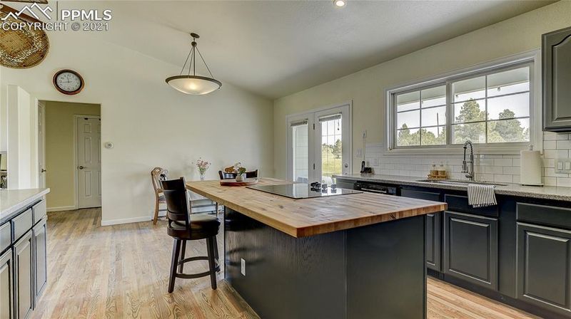 8250 White Antelope Dr, Colorado Springs, CO 80908