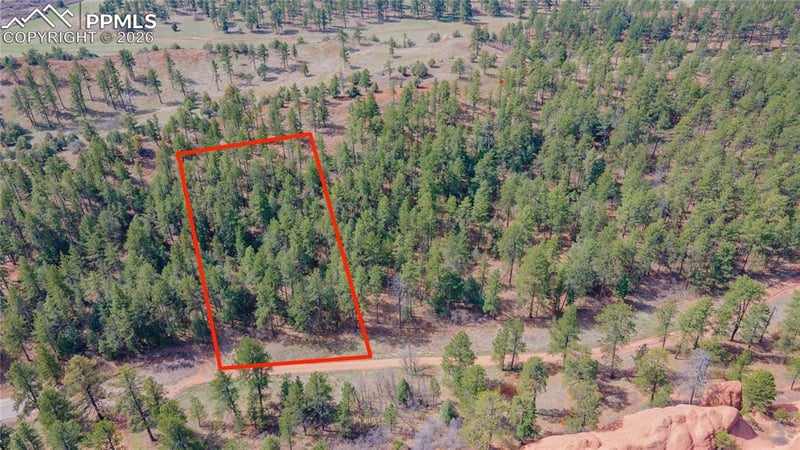 8257 Bannock Dr, Larkspur, CO 80118