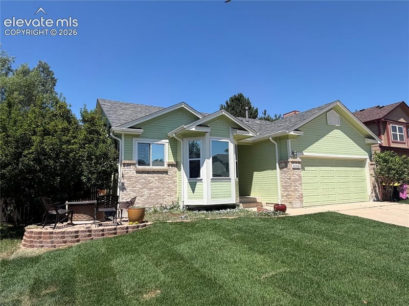 8258 Cooper River Dr, Colorado Springs, CO 80920