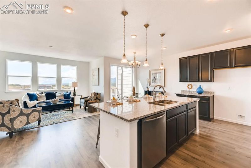826 Marine Corps Dr, Monument, CO 80132