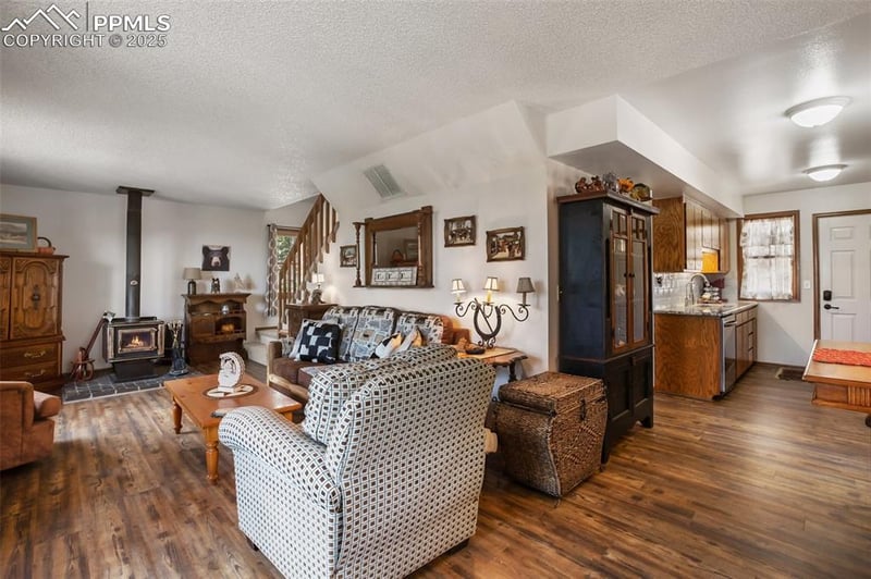 826 Troy Dr, Cripple Creek, CO 80813