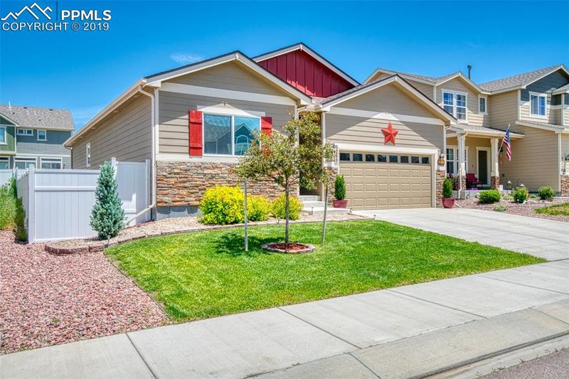 8260 Firecracker Trl, Fountain, CO 80817