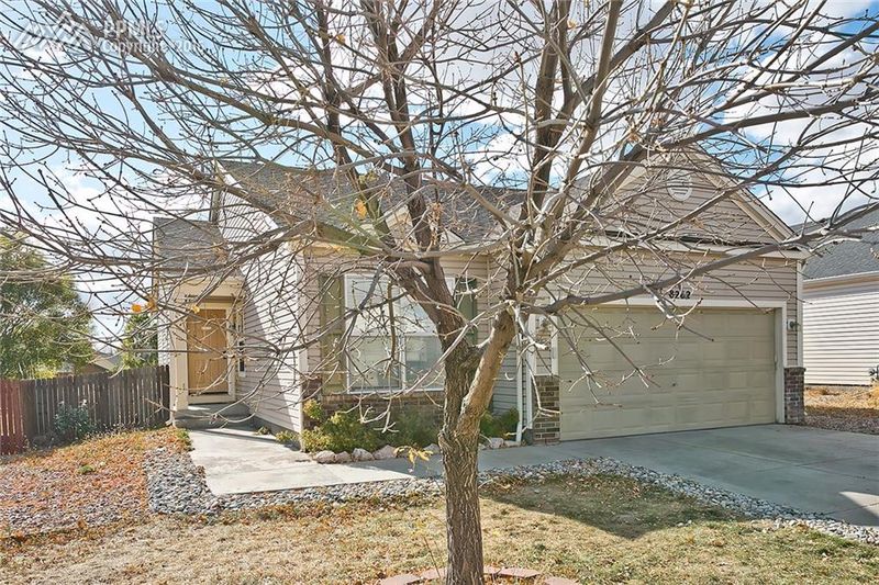 8262 Silver Glen Dr, Fountain, CO 80817