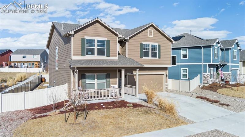 8268 Basaltic Dr, Colorado Springs, CO 80938