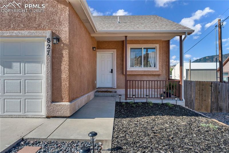827 Circle Rd, Palmer Lake, CO 80133