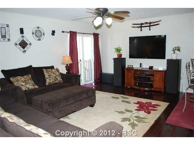 8276 Meadowcrest Dr, Fountain, CO 80817