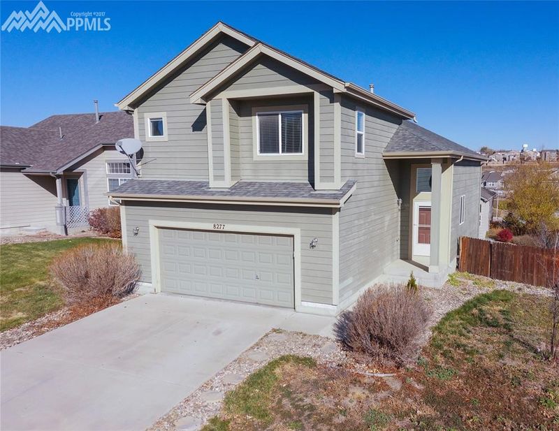 8277 Meadowcrest Dr, Fountain, CO 80817