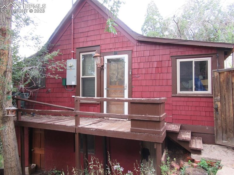828 Midland Ave, Manitou Springs, CO 80829
