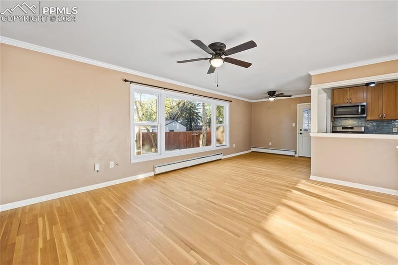 828 Valley Rd, Colorado Springs, CO 80904
