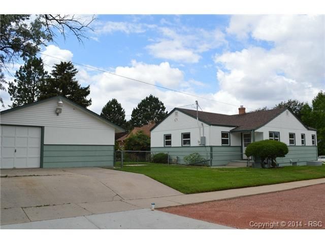 829 N Logan Ave, Colorado Springs, CO 80909