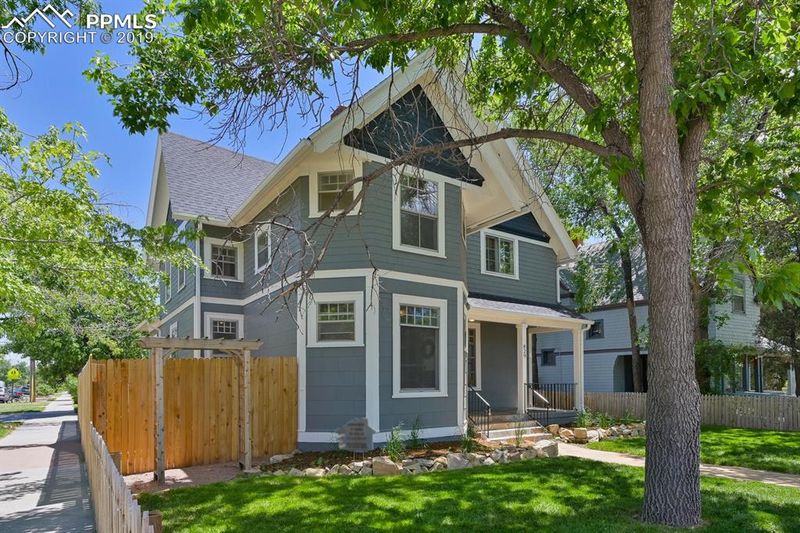 829 N Weber St, Colorado Springs, CO 80903