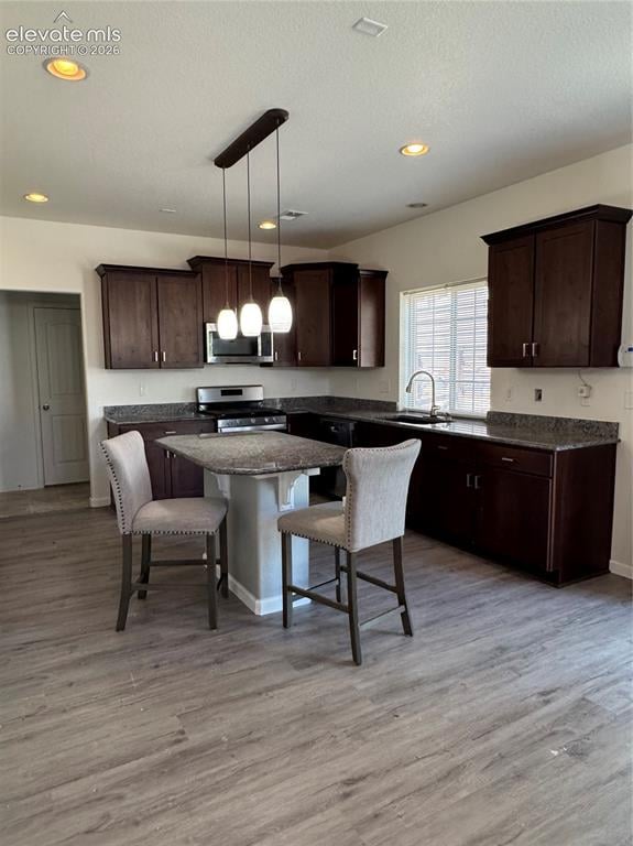 8290 Longleaf Ln, Colorado Springs, CO 80927