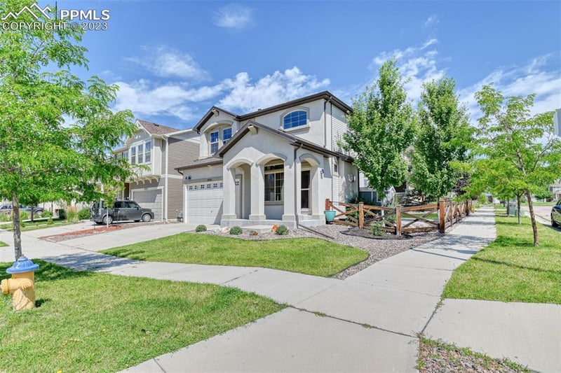 8290 Longleaf Ln, Colorado Springs, CO 80927