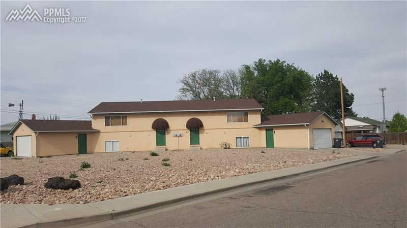 83 - 85 Wheatridge Dr, Pueblo, CO 81005
