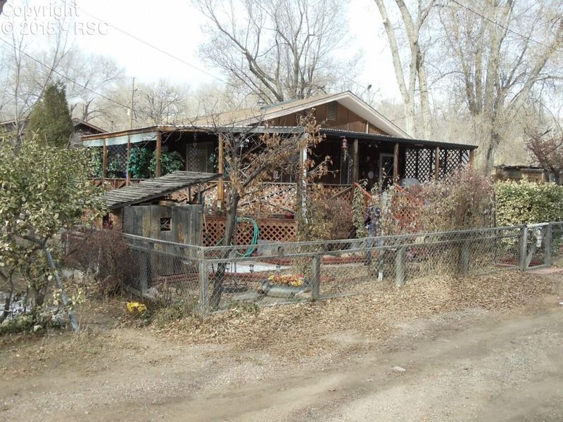 830-832 W Bijou St, Colorado Springs, CO 80905