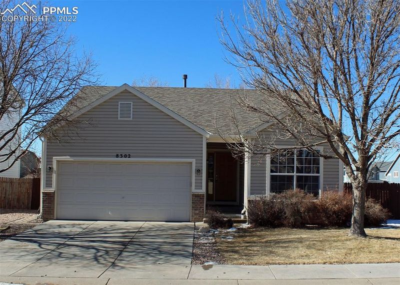 8302 Silver Glen Dr, Fountain, CO 80817