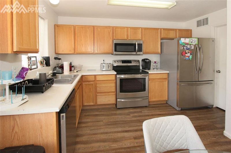 8304 Cedar Chase Dr, Fountain, CO 80817