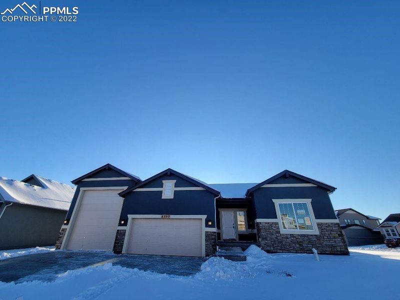 8307 Niarada Way, Colorado Springs, CO 80908