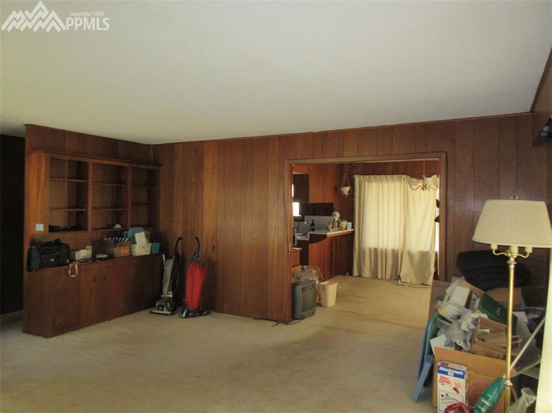 8312 Chipita Park Rd, Cascade, CO 80809