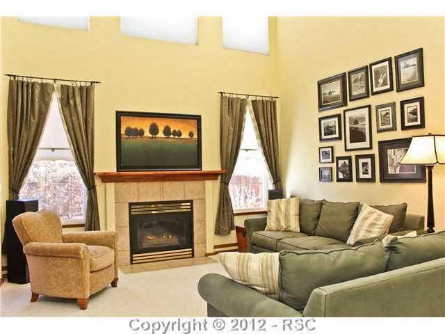 8313 Ravenel Dr, Colorado Springs, CO 80920