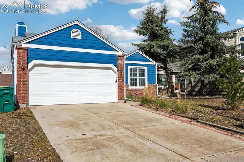 8320 Pepperridge Dr, Colorado Springs, CO 80920