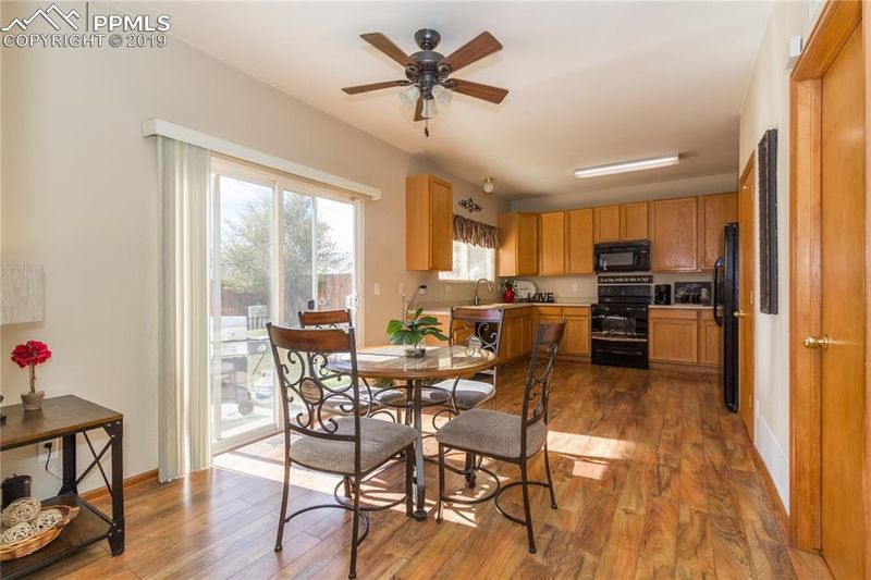 833 Descendant Dr, Fountain, CO 80817