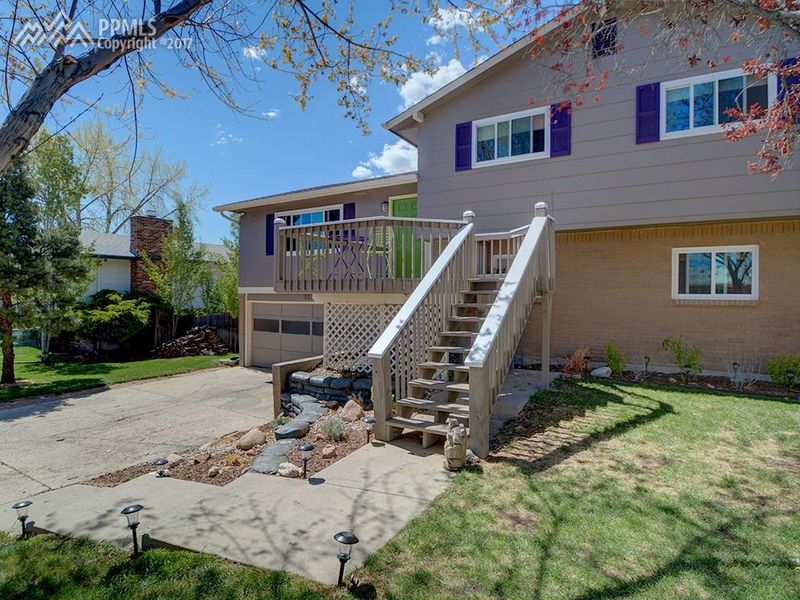 833 Hans Brinker St, Colorado Springs, CO 80907