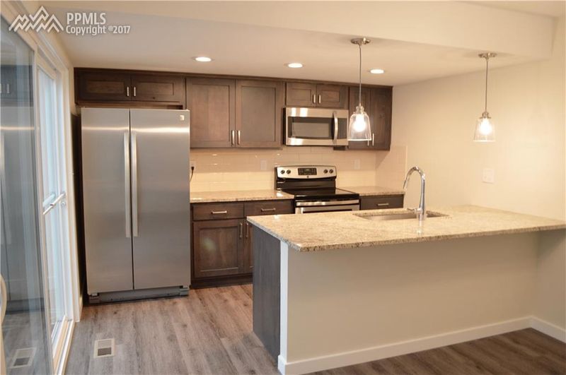 833 San Bruno Pl, Colorado Springs, CO 80906