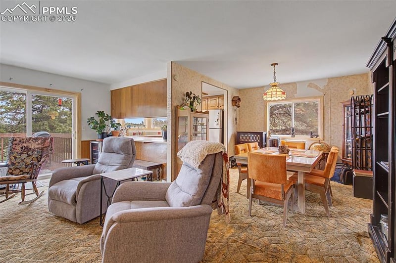 8330 Kirk Dr, Colorado Springs, CO 80908