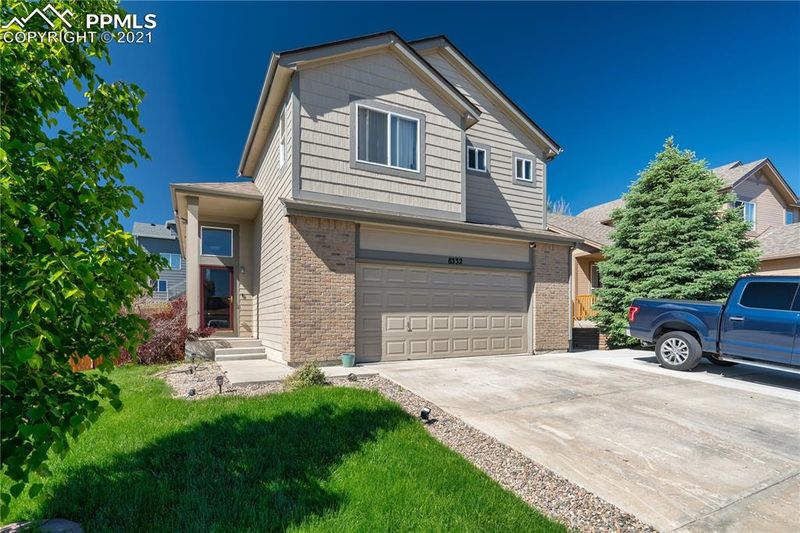 8332 Meadowcrest Dr, Fountain, CO 80817