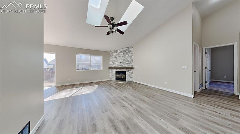 8335 Dassel Dr, Fountain, CO 80817