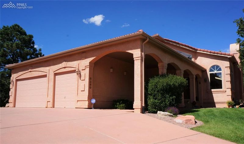 8350 Bluffview Way, Colorado Springs, CO 80919
