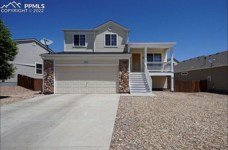8351 Silver Glen Dr, Fountain, CO 80817