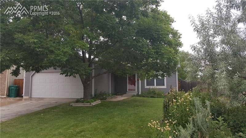 8352 Wild Alfalfa Pl, Parker, CO 80134