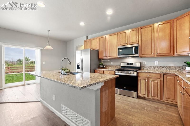 8358 James Creek Dr, Colorado Springs, CO 80924