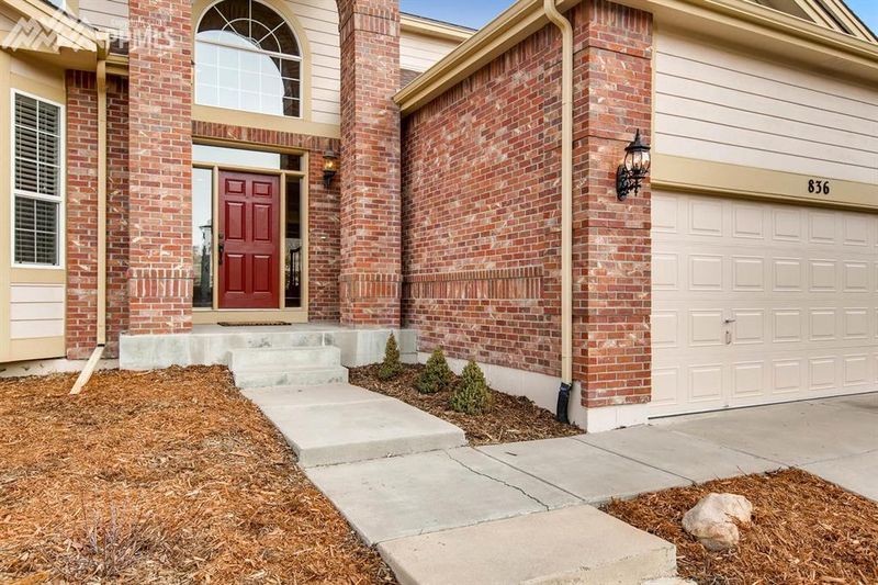 836 Coyote Willow Dr, Colorado Springs, CO 80921