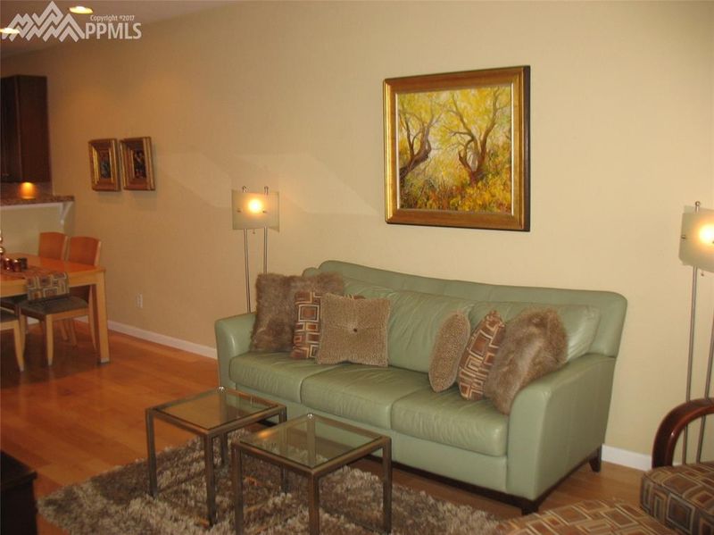 836 S Wahsatch Ave, Colorado Springs, CO 80903