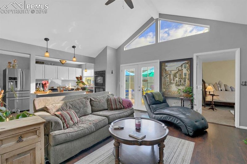 837 San Gabriel Pl, Colorado Springs, CO 80906